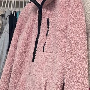 PINK Victoria Secret pull over